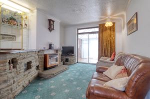Lounge- click for photo gallery
